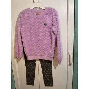 Juicy Couture Girls size 10, 2 Piece Lavendar Fluffy Shirt Matching Leggings